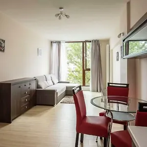 Grojecka 194 - Cozy By Homeprime Польша